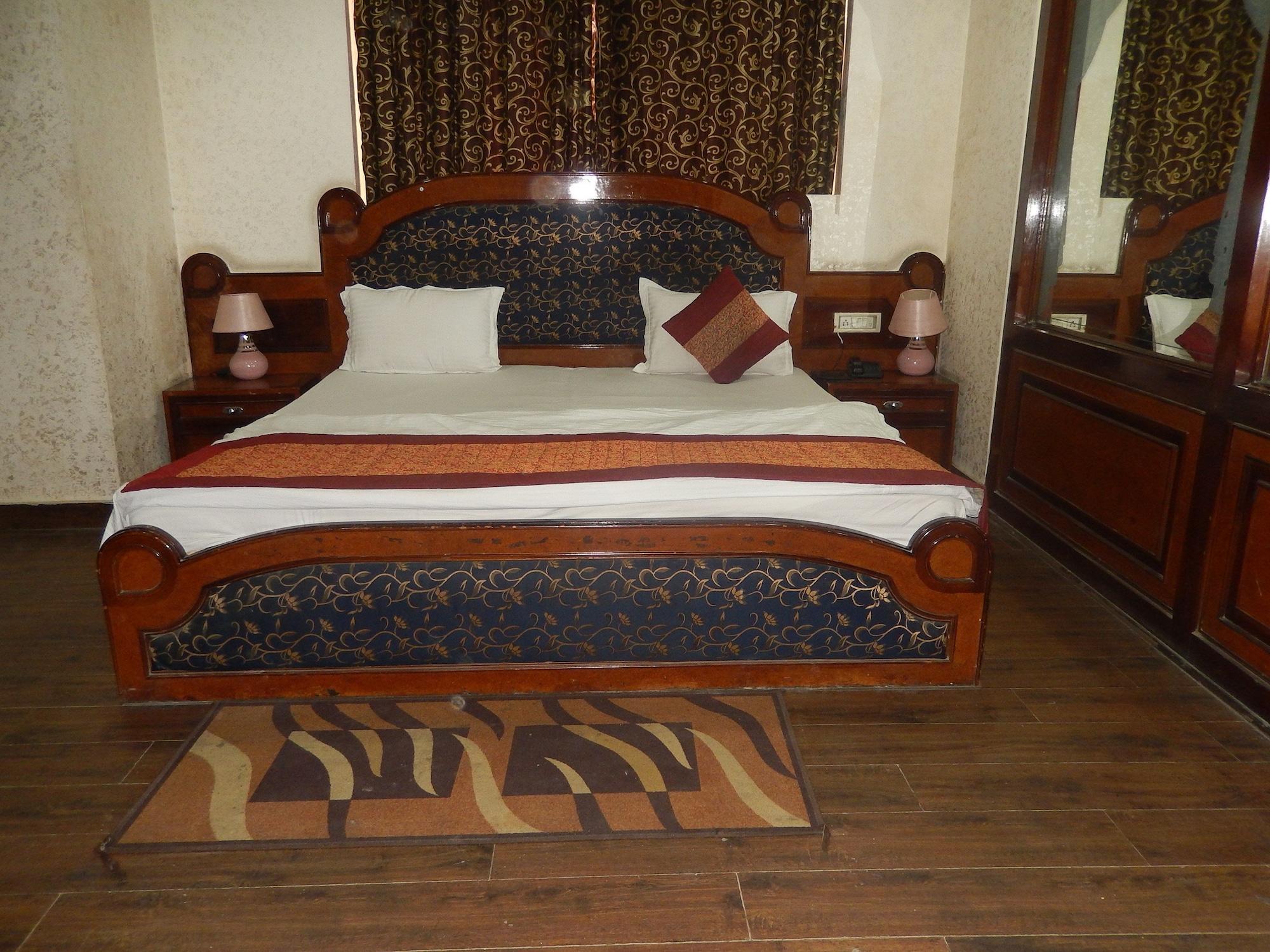 A New Delhi Hotel Orchid Garden Exterior photo